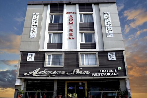 Admire Inn