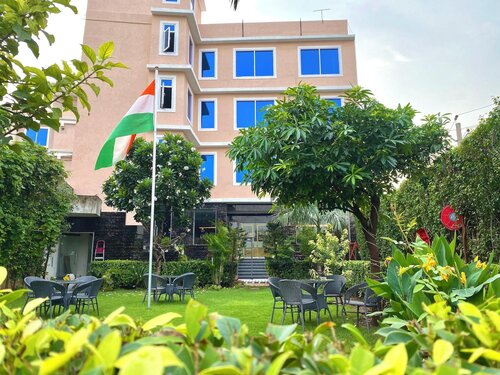 The Shoba Estate Gold