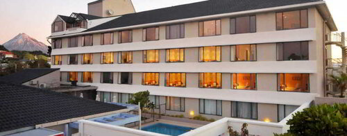 Plymouth International