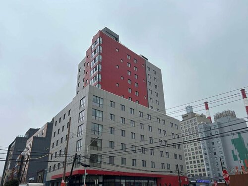 The Nedia BW Signature Collection