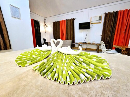 Cocoloco Boracay Beach Resort