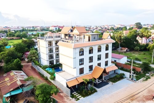 Central Blanche Residence