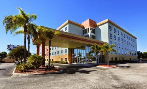 Mainstay Suites Fort Myers