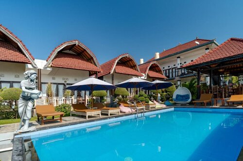 Kaylas Hill Resort by ABM