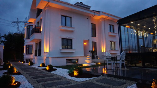 D Twins Airport Hotel