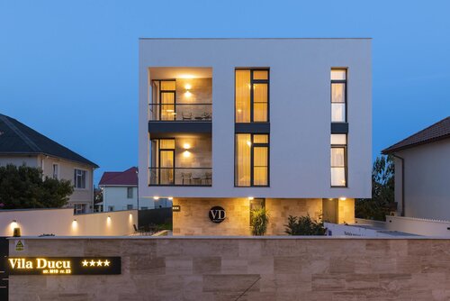 Vila Ducu Adults Only +16