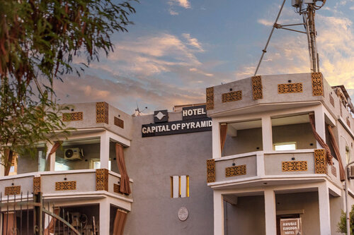 Capital Of Pyramids Hotel