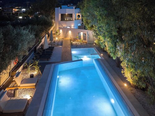 Michele Luxury Apartments