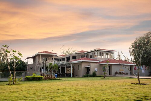 Pushpam Lords Resort Karjat- Pure Veg Resort