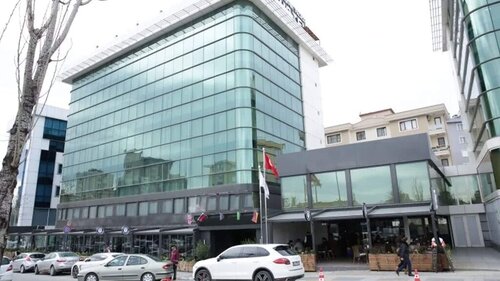 The Hera Platinum Hotel