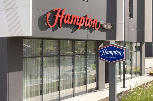 Hampton By Hilton Malaga Martiricos