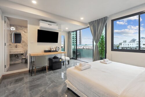 Ployburi Boutique Hotel