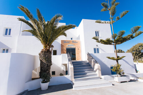 Nikos Hotel