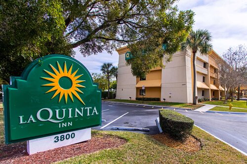 La Quinta Tamarac East