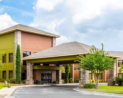 Comfort Inn Warner Robins Area