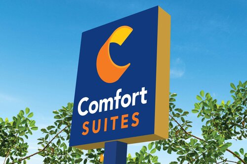 Comfort Suites Airport North