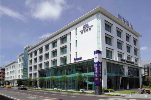 Taipung Suites Hotel