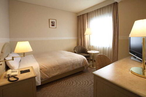 JR-EAST HOTEL METS MUSASHISAKAI