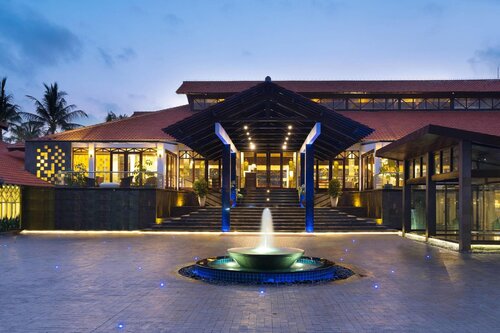 AKAR Hotels & Resorts