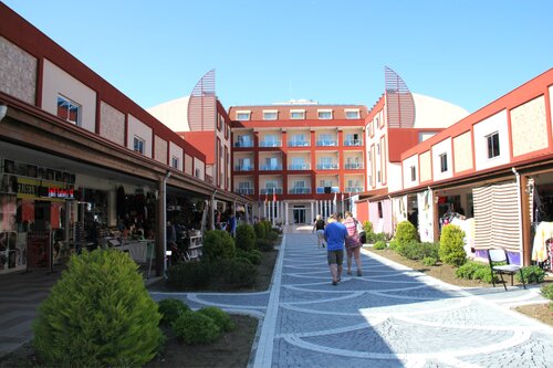 Side West Park Hotel