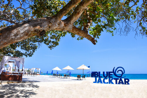 Blue JackTar Hotel