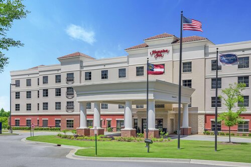 Hampton Inn Columbus South Fort Moore
