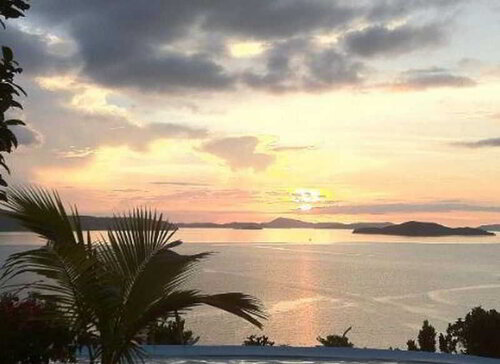 Al Faro Cosmio Hotel