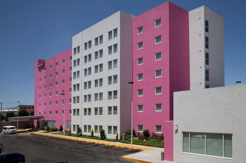 City Express Suites by Marriott Toluca