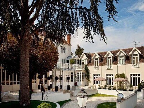 Les Pleiades Hotel-Spa-Restaurant