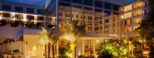 Radisson Blu Plaza Hotel Hyderabad Banjara Hills