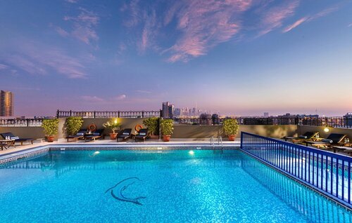 Savoy Central Hotel Apartment