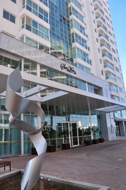 Saint Moritz Hplus Express