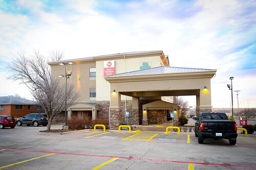 Best Western Plus Shamrock Inn & Suites