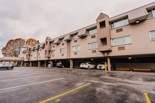 SureStay Plus Hotel by Best Western Coquitlam
