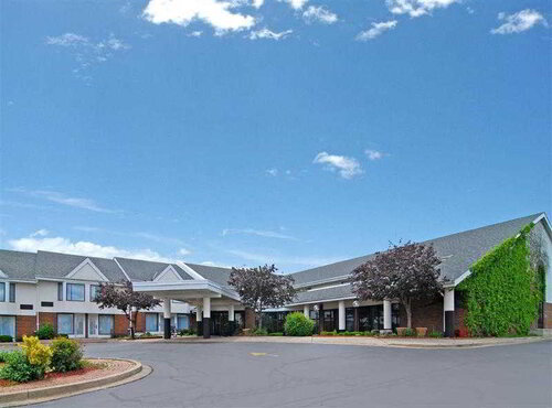 Quality Inn & Suites Brampton