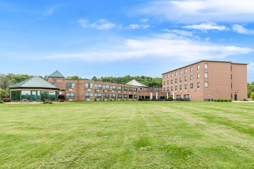 Best Western Inn On The Bay