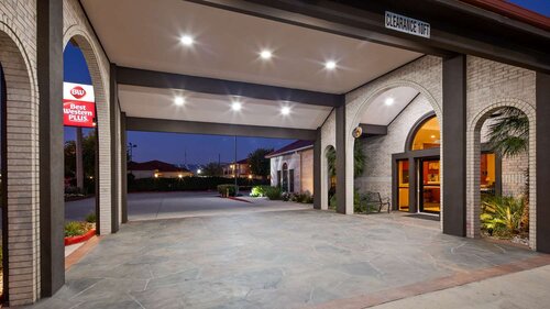 SureStay Plus by Best Western San Antonio Fiesta I