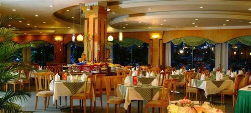 Fenggang Gladden Hotel