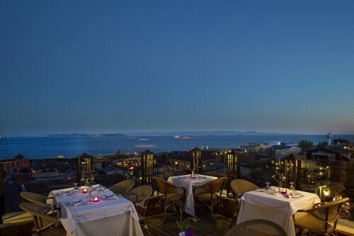 GLK PREMIER Regency Suites & Spa