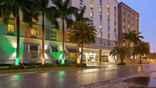 Best Western Premier Miami Intl Airport Hotel & Su