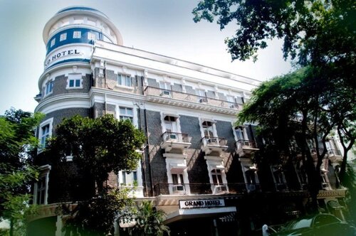 Grand Hotel, Ballard Estate