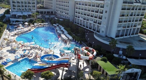 Lake & River Side Hotel & Spa