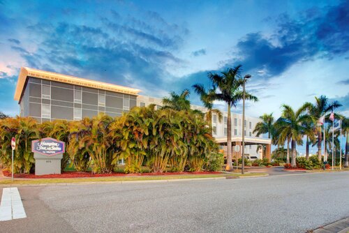 Hampton Inn & Suites Sarasota/Bradenton-Airport