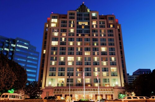 Hilton Los Angeles North Glendale & Executive