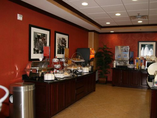 Hampton Inn & Suites Corsicana