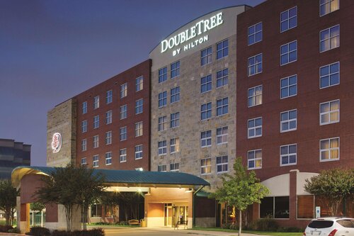 DoubleTree by Hilton Dallas - Farmers Branc