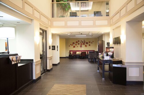 Hampton Inn & Suites By Hilton Alpharetta Roswell