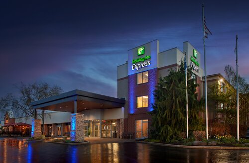 Holiday Inn Express Akron NW - Fairlawn