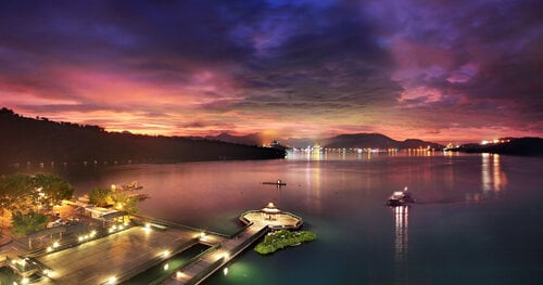 The Crystal Resort Sun Moon Lake