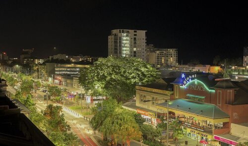 Inn Cairns